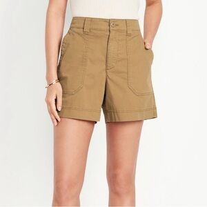 Size 8 Light Tan High Waist Chino Utility Shorts w/Large Front & Back Pockets